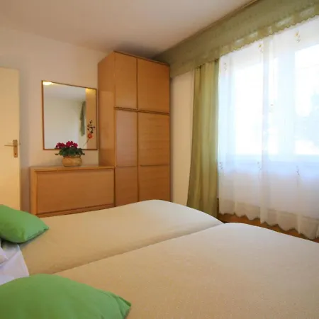 Apartman Sunlit Apartment Near Sea In Porec Porec